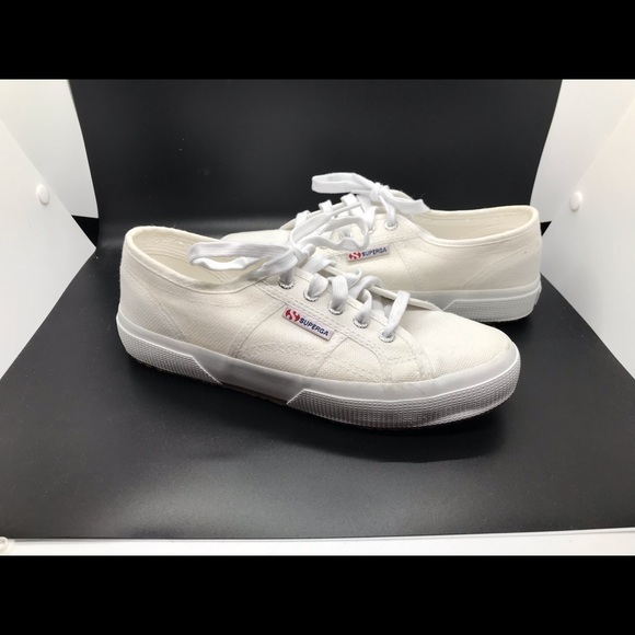 do superga fit true to size